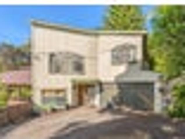 House for sale in Wairau Valley
