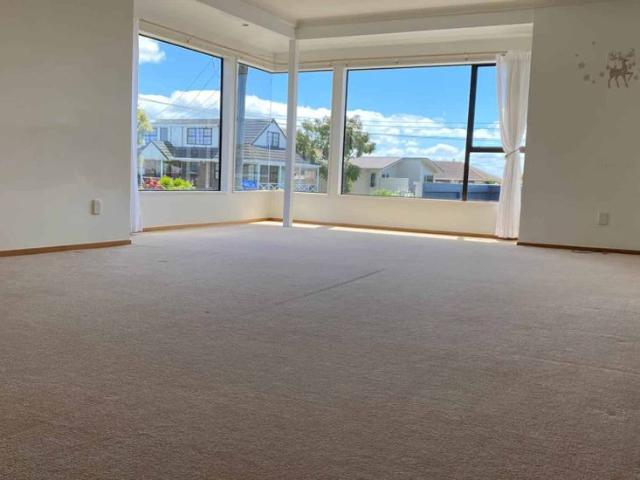 House for rent in Howick, Oroua County