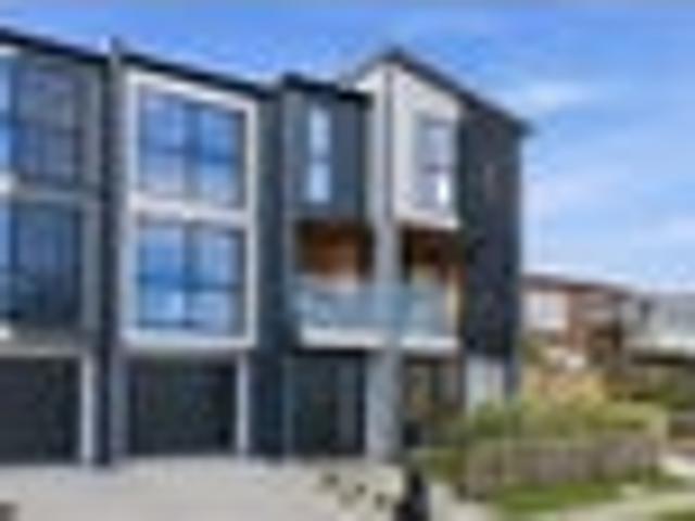 Townhouse for sale in Milford, Oroua County