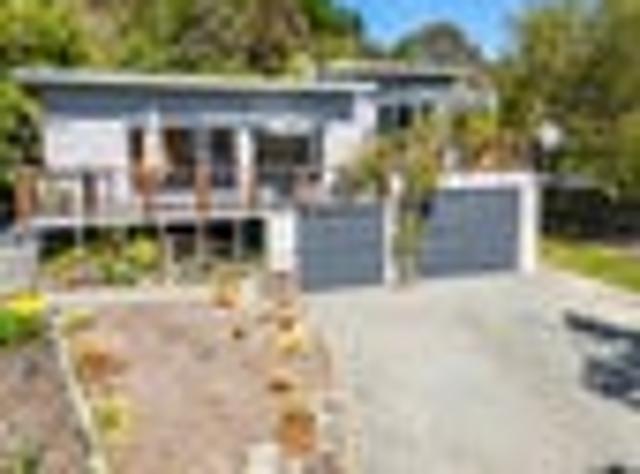 House for sale in Momorangi Bay, Anakiwa