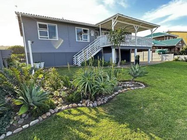 House for sale in Groot Brak Rivier, Western Cape