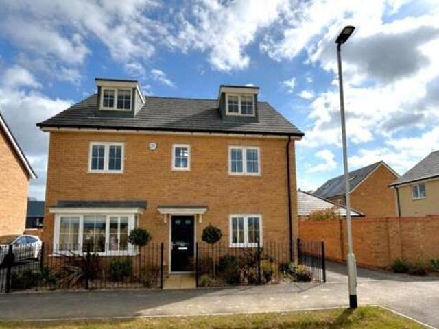 House for sale in Peterborough, Cambridgeshire and Peterborough