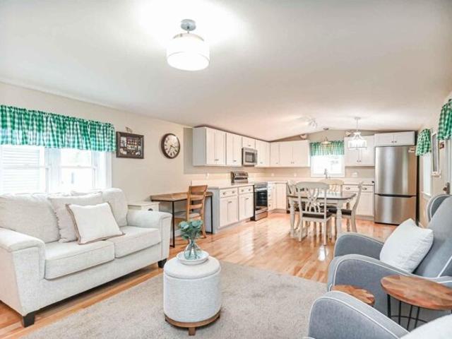 Property for sale in Shel Al Mobile Estates, North Hampton