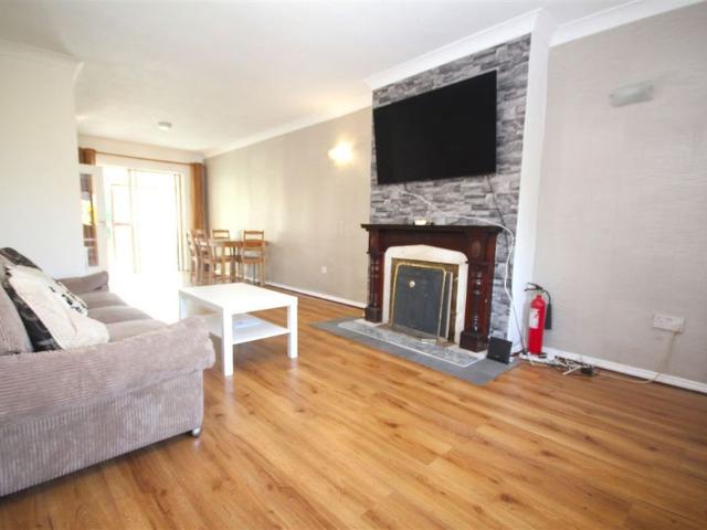 House to rent in Malahide, North Tipperary