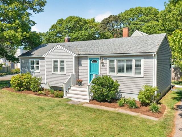 House for sale in East Falmouth, Massachusetts