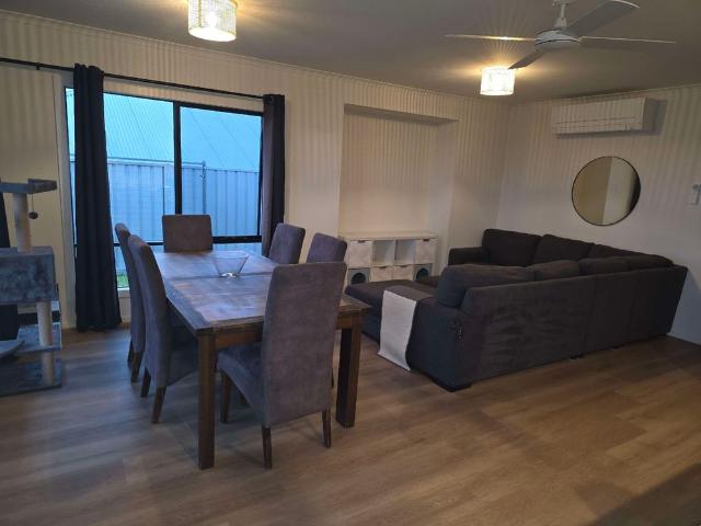 Room for rent in Horseshoe Creek, South Australia