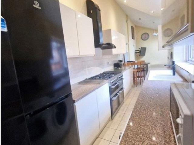 Room for rent in Stoke, Stoke-on-Trent
