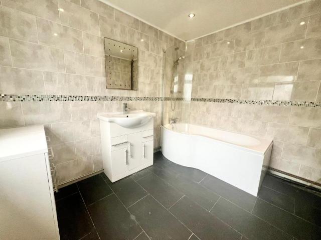 House for rent in Stoke, Stoke-on-Trent