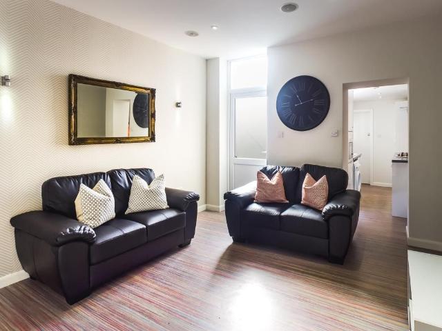 House for rent in Stoke, Stoke-on-Trent