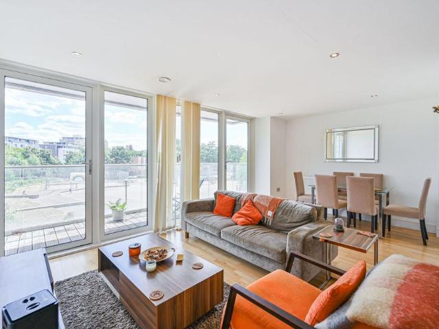 House for rent in London Borough of Lewisham, Deptford