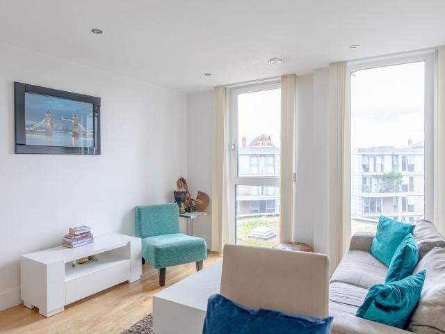 Apartment for rent in London Borough of Lewisham, Deptford