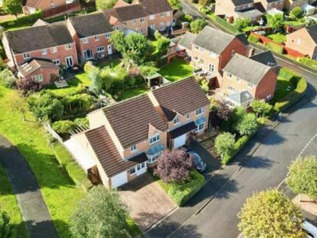 House for sale in Loundsley Green, East Midlands