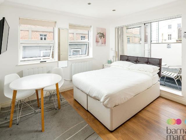 Studio for rent in West Kensington, Greater London