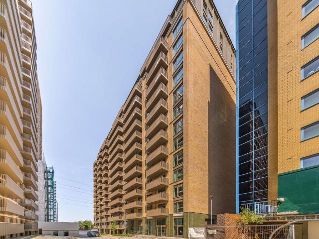 Studio for rent in Canning Town, Greater London
