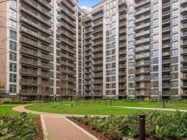 Studio for rent in Canning Town, Greater London