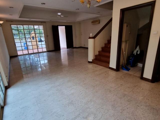 Condominium for sale in Tampines, 18 Far East, Tampines