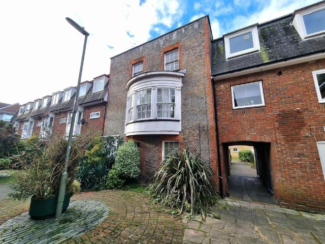 Apartment for rent in Priddy's Hard, Gosport