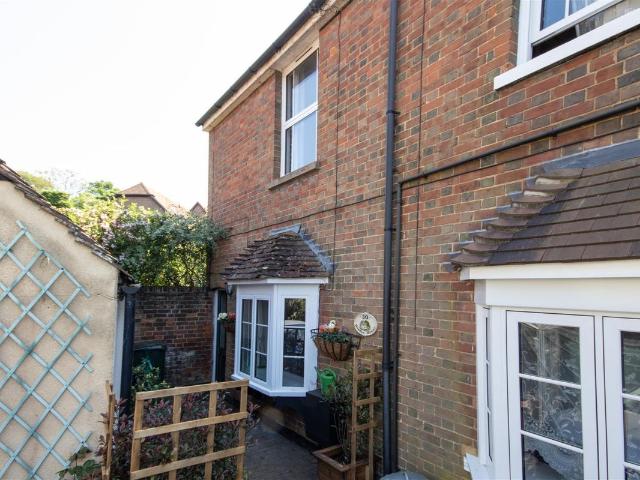 House for rent in The Butts, Kent
