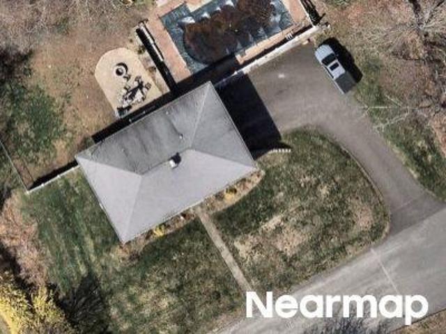 House for sale in Newtown