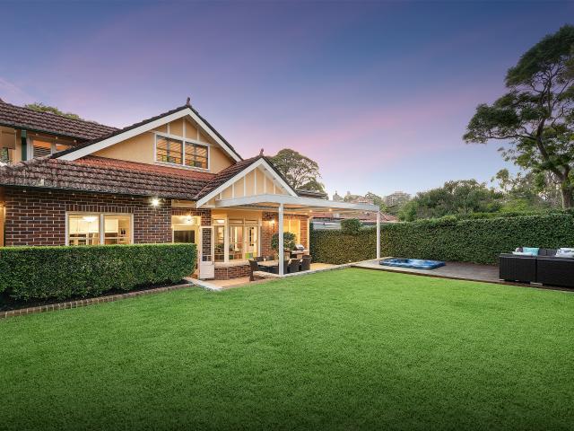 House for sale in Lower North Shore, Sydney