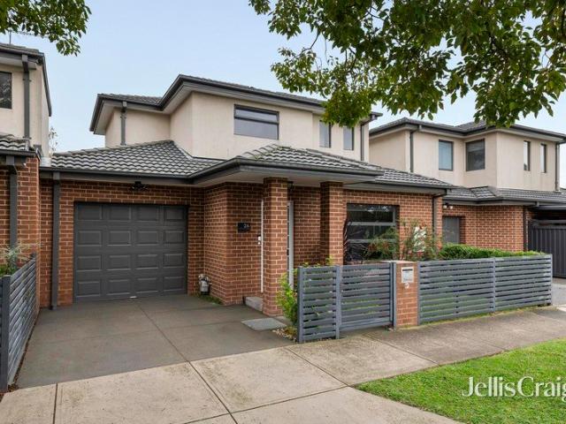 Townhouse for sale in Camerons Creek, Victoria