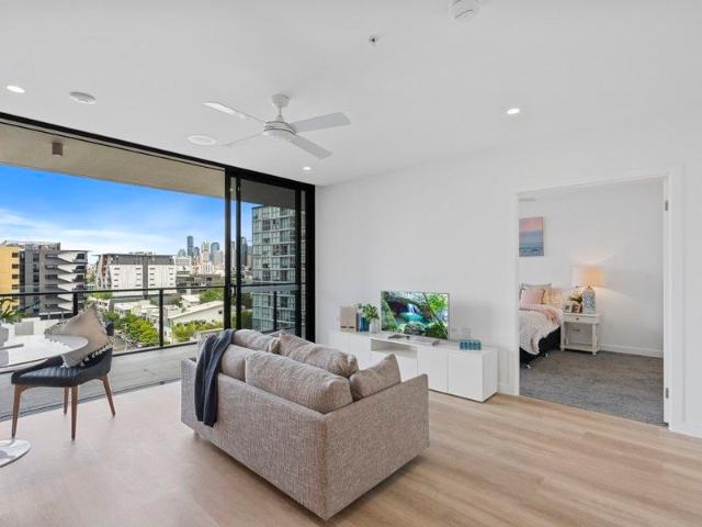 House for sale in Newstead