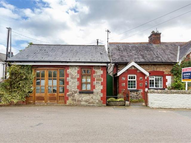 Detached House for sale in Loch Garman, North Tipperary