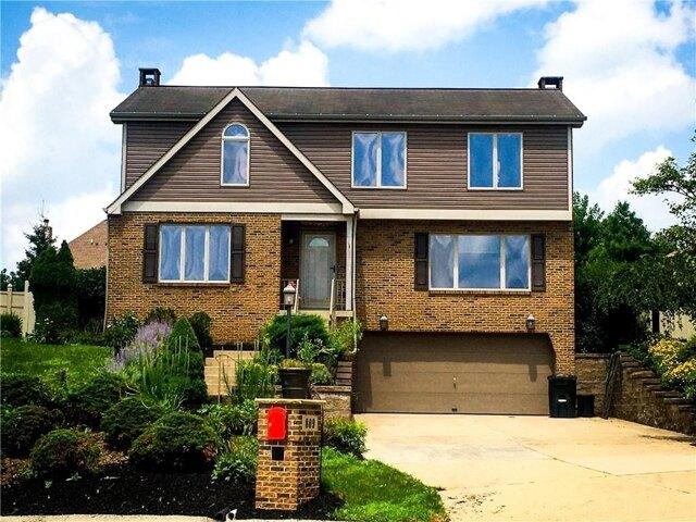 House for sale in Clairton