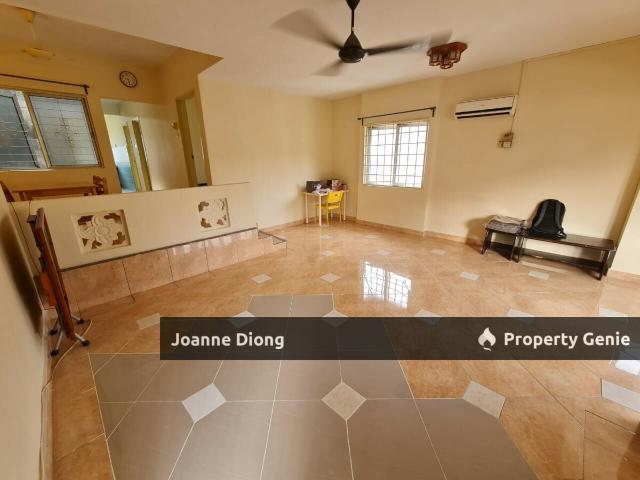 Apartment for sale in Petaling, Damansara Damai