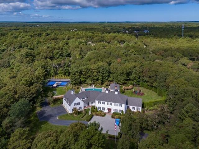 House for sale in Osterville, Osterville