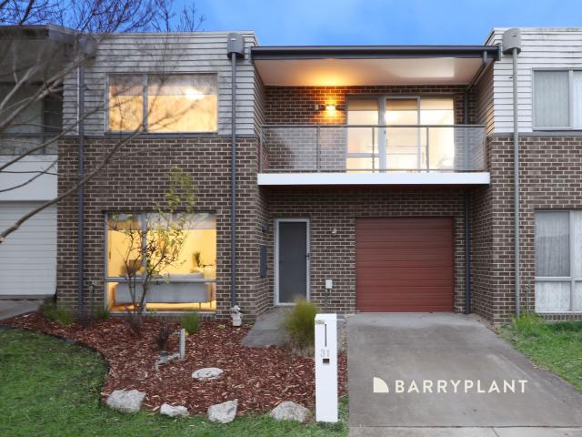 Townhouse for sale in Camerons Creek, Victoria