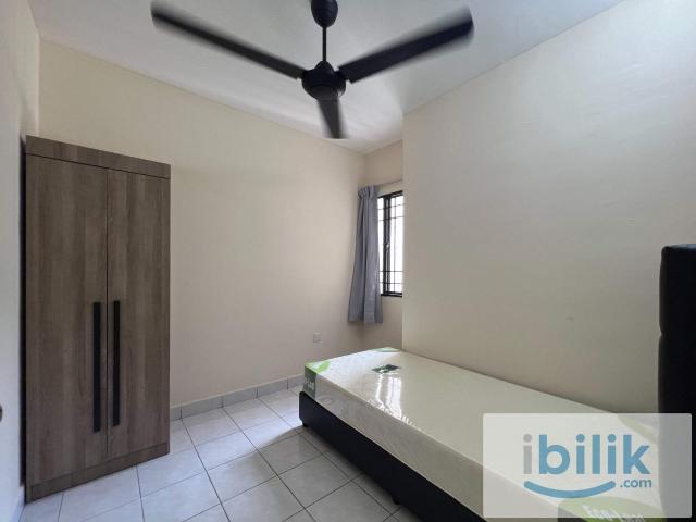 Room for rent in Petaling, Damansara Damai
