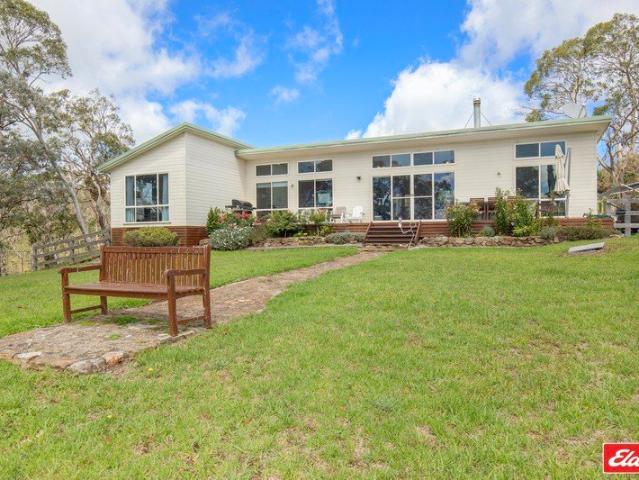Cottage for sale in Ebor, New South Wales