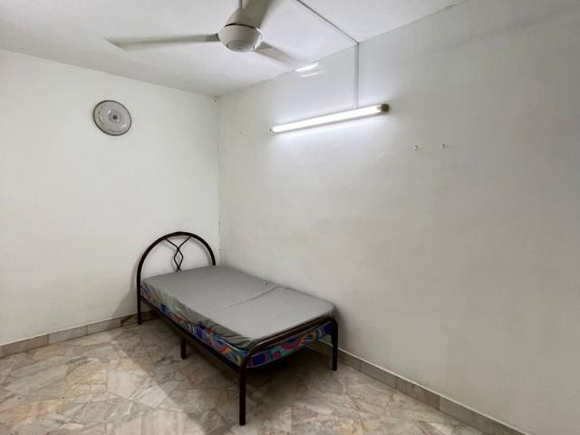 Room for rent in Petaling, Subang Jaya