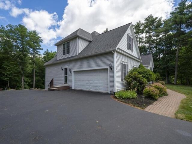 House for sale in New Hampshire