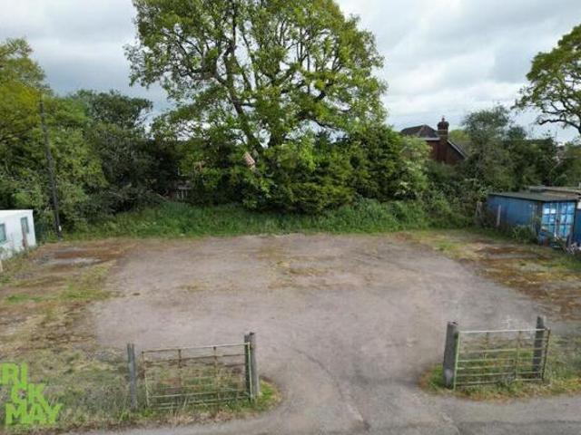 House for rent in Surrey