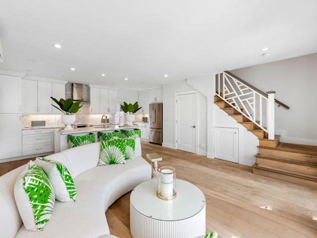 Apartment for sale in Palm Beach, Florida