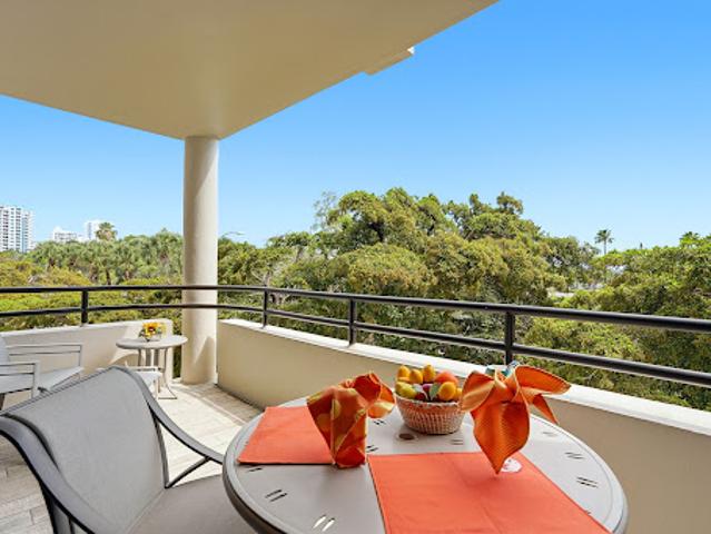 Apartment for sale in Sarasota, Sarasota County