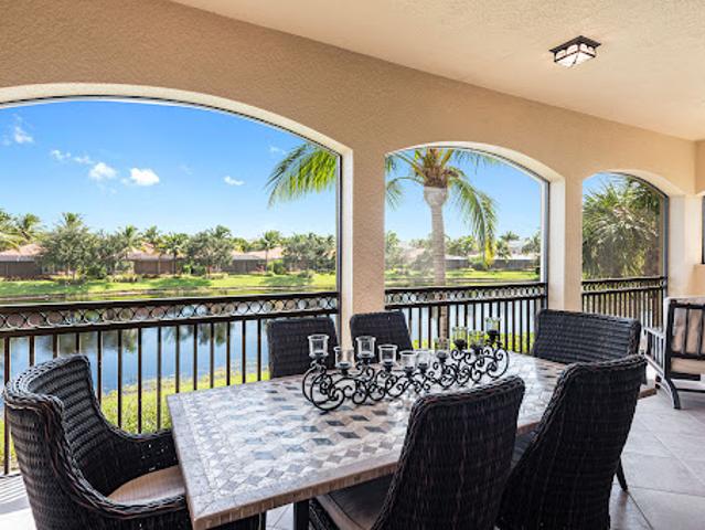 Apartment for sale in Naples, Collier County