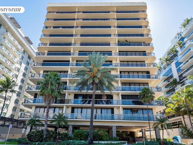 Apartment for sale in Surfside Apartment for sale in Surfside