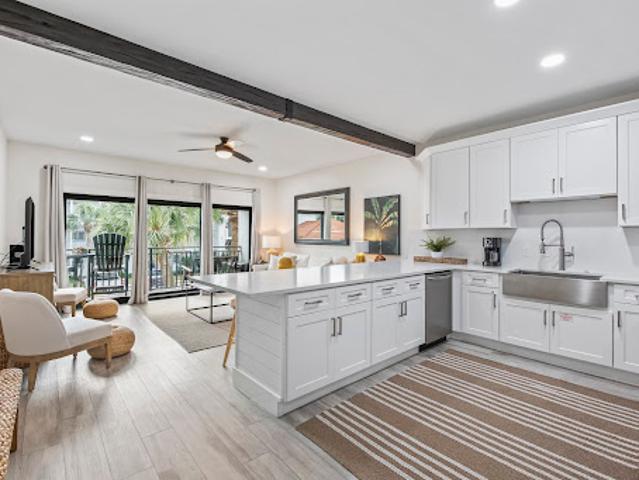 Apartment for sale in Walton, Florida