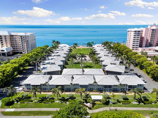 Apartment for sale in Marco Island, Collier County