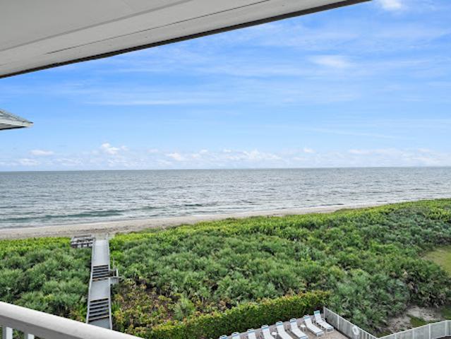 Apartment for sale in Stuart, Martin County