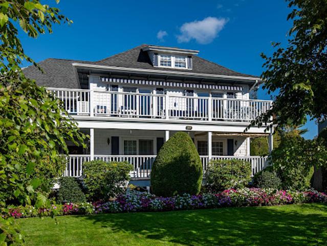 Apartment for sale in Ogunquit, York County