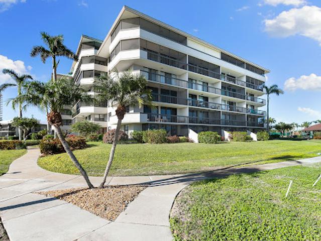 Apartment for rent in Marco Island