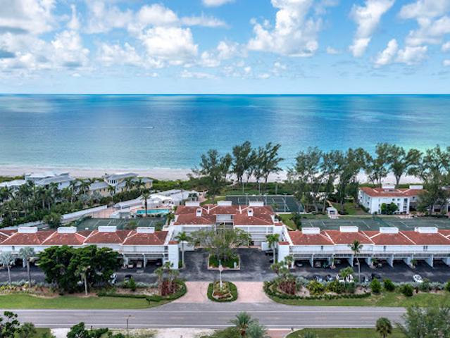 Apartment for sale in Longboat Key, Florida
