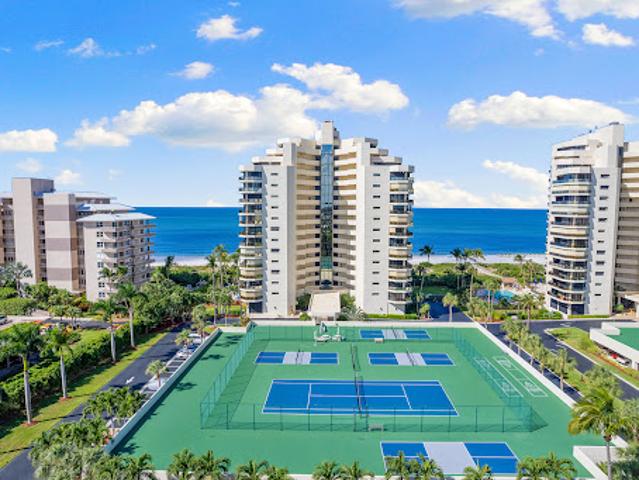 Apartment for sale in Marco Island, Florida
