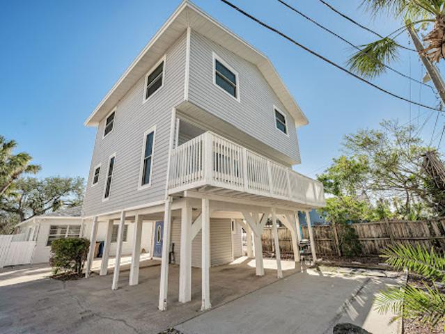 Apartment for sale in Indian Rocks Beach