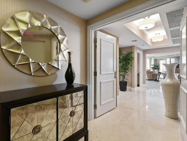 Apartment for sale in Riviera Beach, Florida