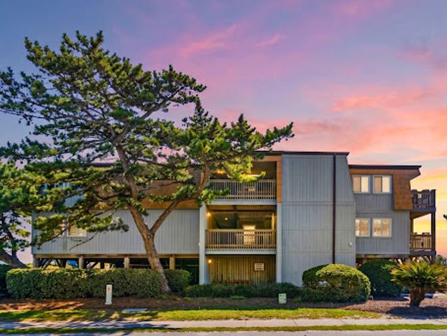 Apartment for sale in Ocean Isle Beach, North Carolina